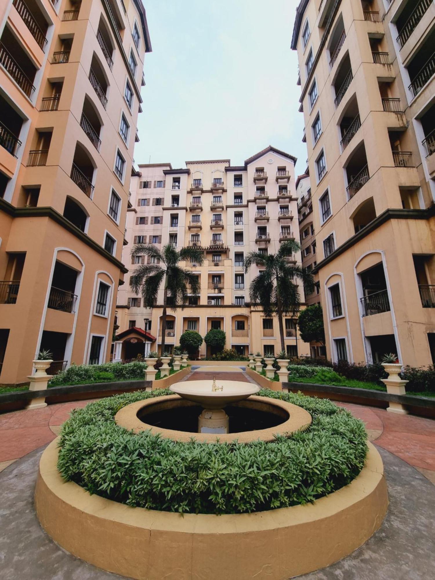 Legarse Staycation At Montecito Residential Resort Manilla Buitenkant foto
